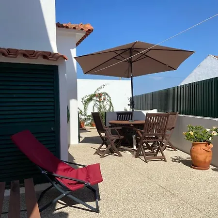 Casa Do Canto - Uma Casa No Campo, Perto Da Praia. Obidos Exterior photo