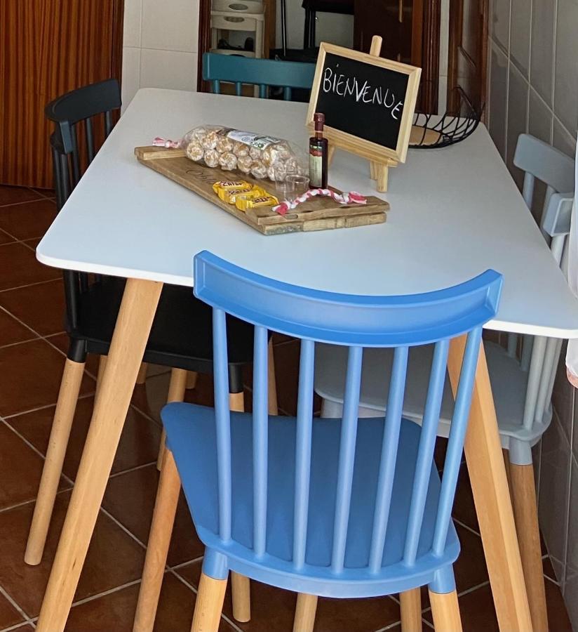 Casa Do Canto - Uma Casa No Campo, Perto Da Praia. Holiday home *