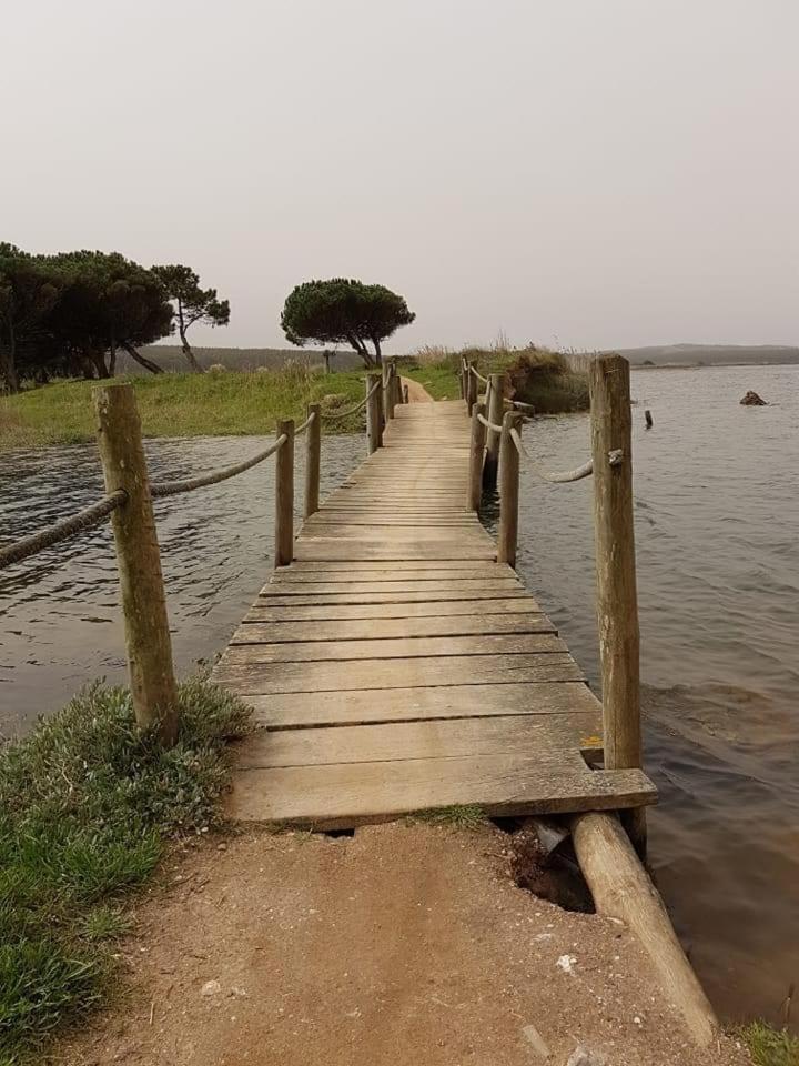 Casa Do Canto - Uma Casa No Campo, Perto Da Praia. Obidos